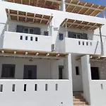 Kamvas Deluxe Naxos City