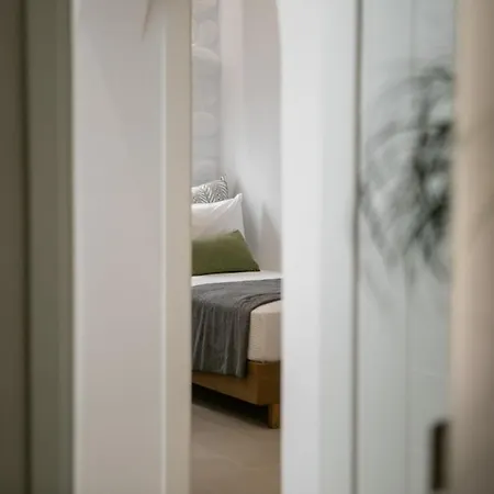 아파트 Kamvas Deluxe